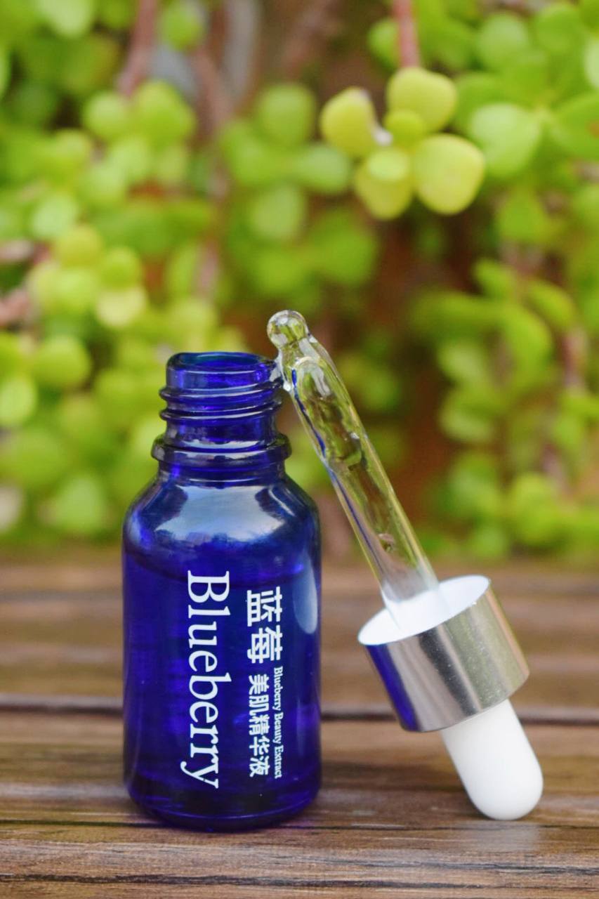 سرم آبرسان و لیف پوست صورت بلوبری واندر